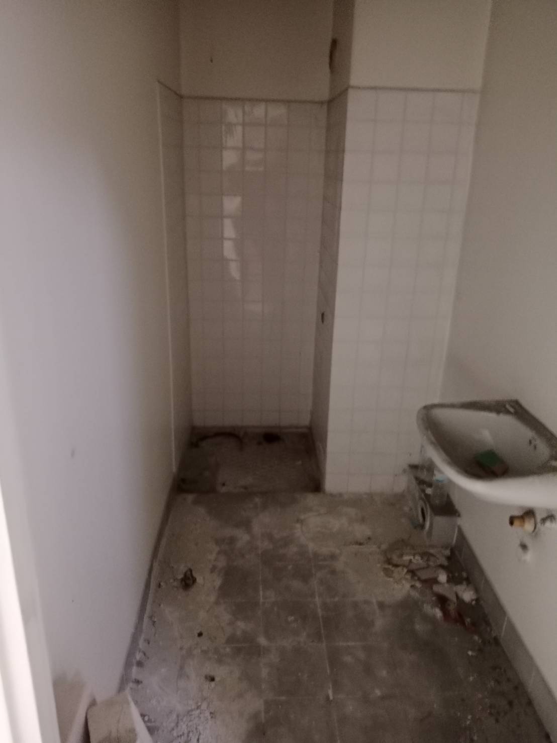 ขายด่วน คอนโดเมืองทอง ตึก P2 ชั้น 13 ขนาด 28.40 ตร.ม. ห้องเปล่าๆ เดิมๆ  วิวคลองประปา วิวโล่งไม่ชนตึก  ขายเพียง 395,000 บาท  สนใจติดต่อ 086-3965122